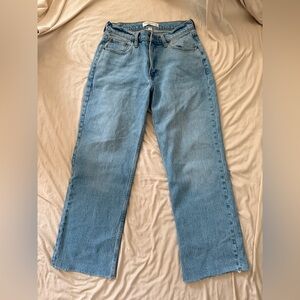 Abercrombie and Fotch CurveLove Baggy Low Rise Medium Blue Jeans